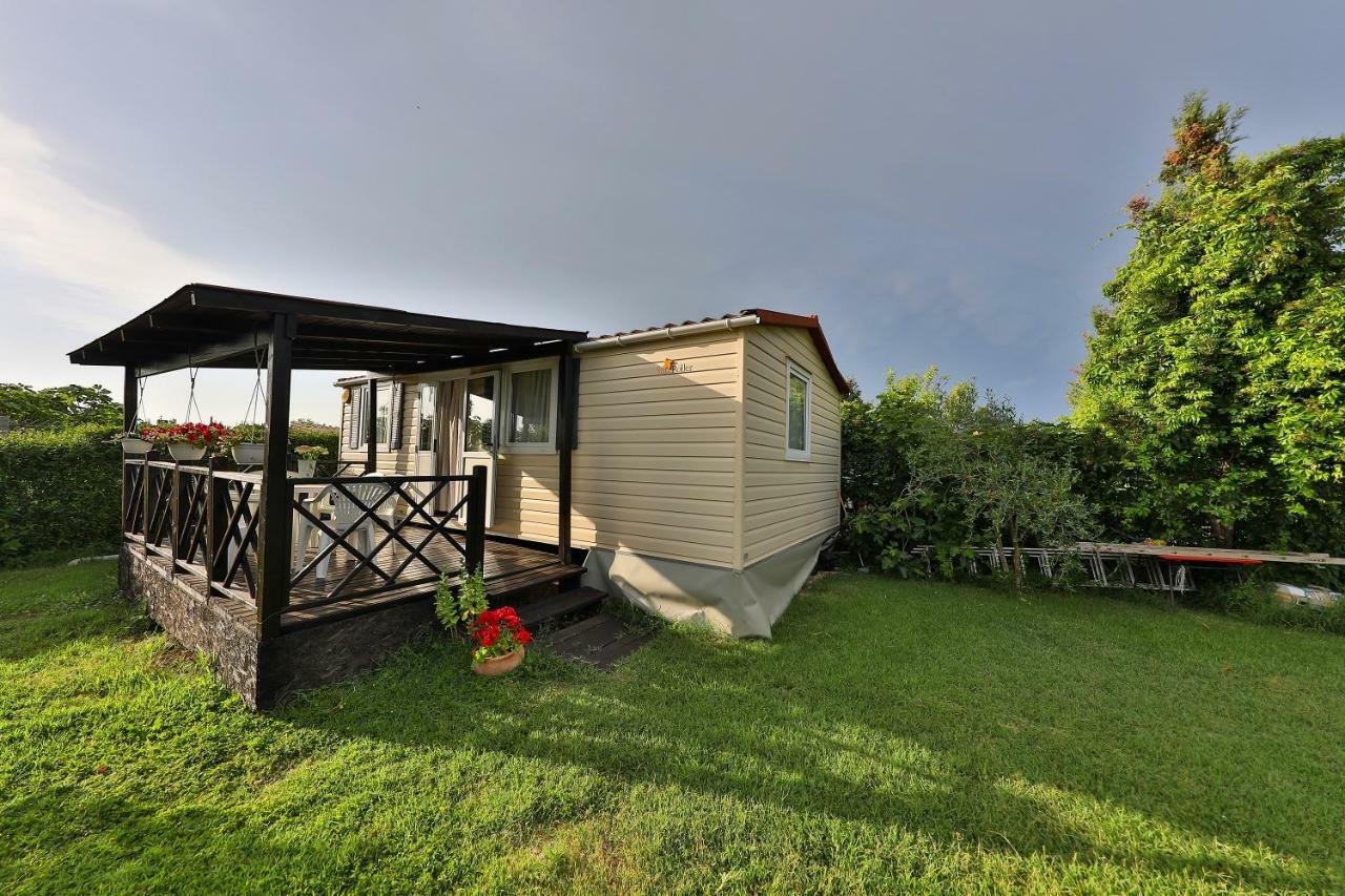 Mobile Home Grbe Nin Exteriör bild